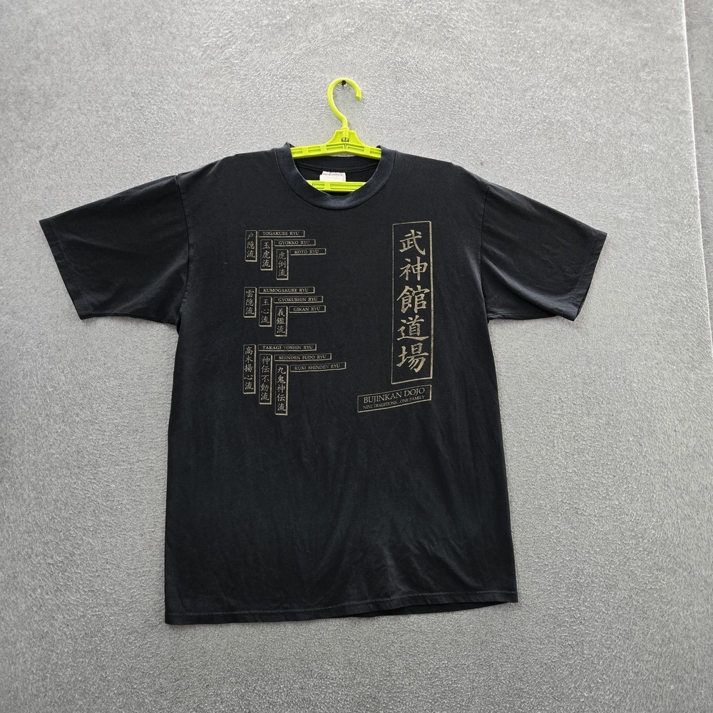 VINTAGE Year Of The Blade Men Shirt L Black Samurai Swords Grunge 90s USA